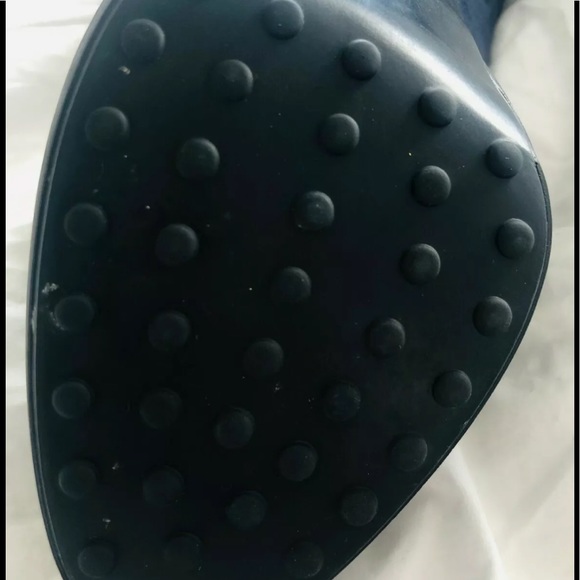 NEW TOD’S NAVY SUEDE PERP TOE PUMPS W DRIVER SOLE - Picture 5 of 6